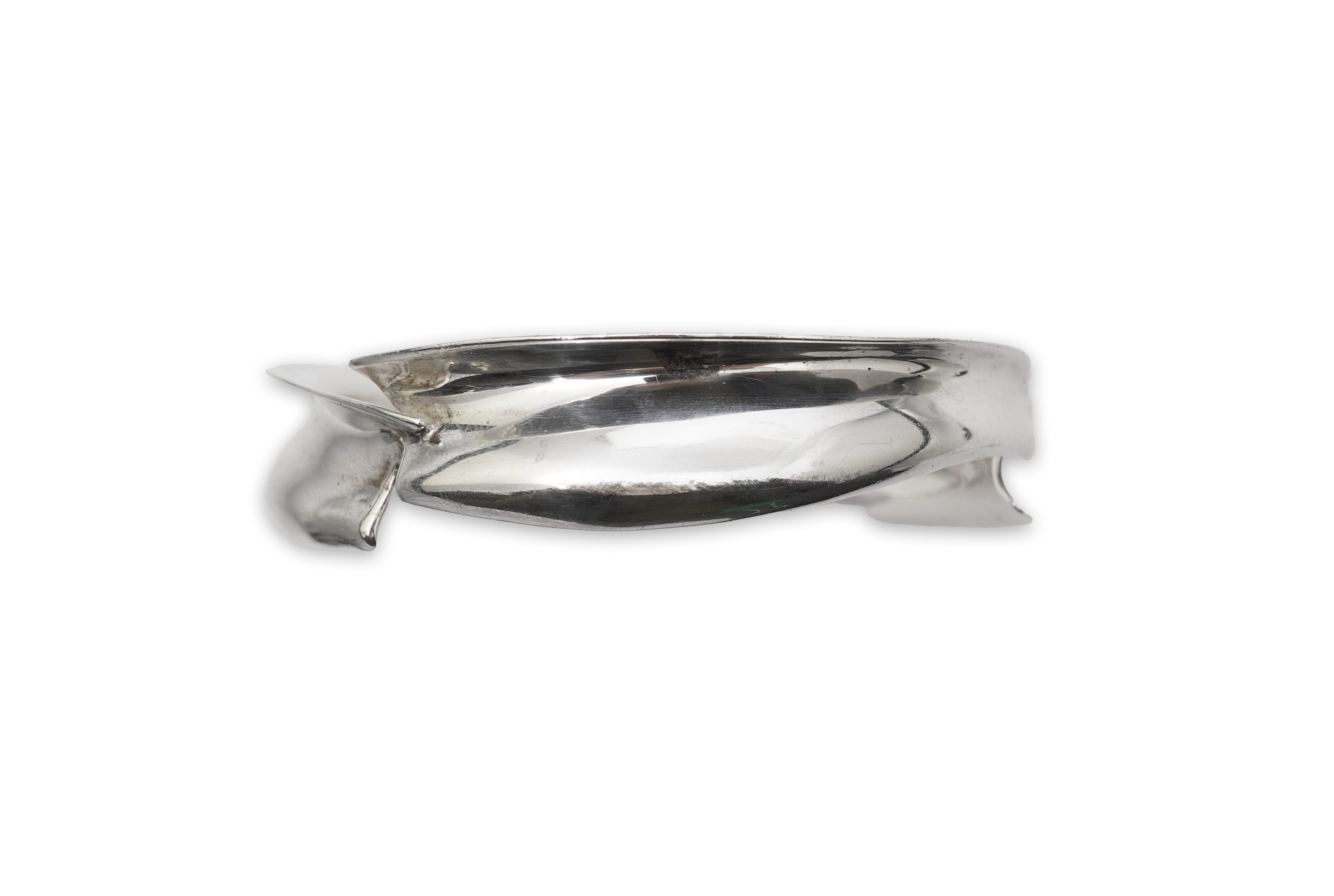 Frank Gehry for Tiffany & Co., a silver 'Fish' bangle, circa 2008